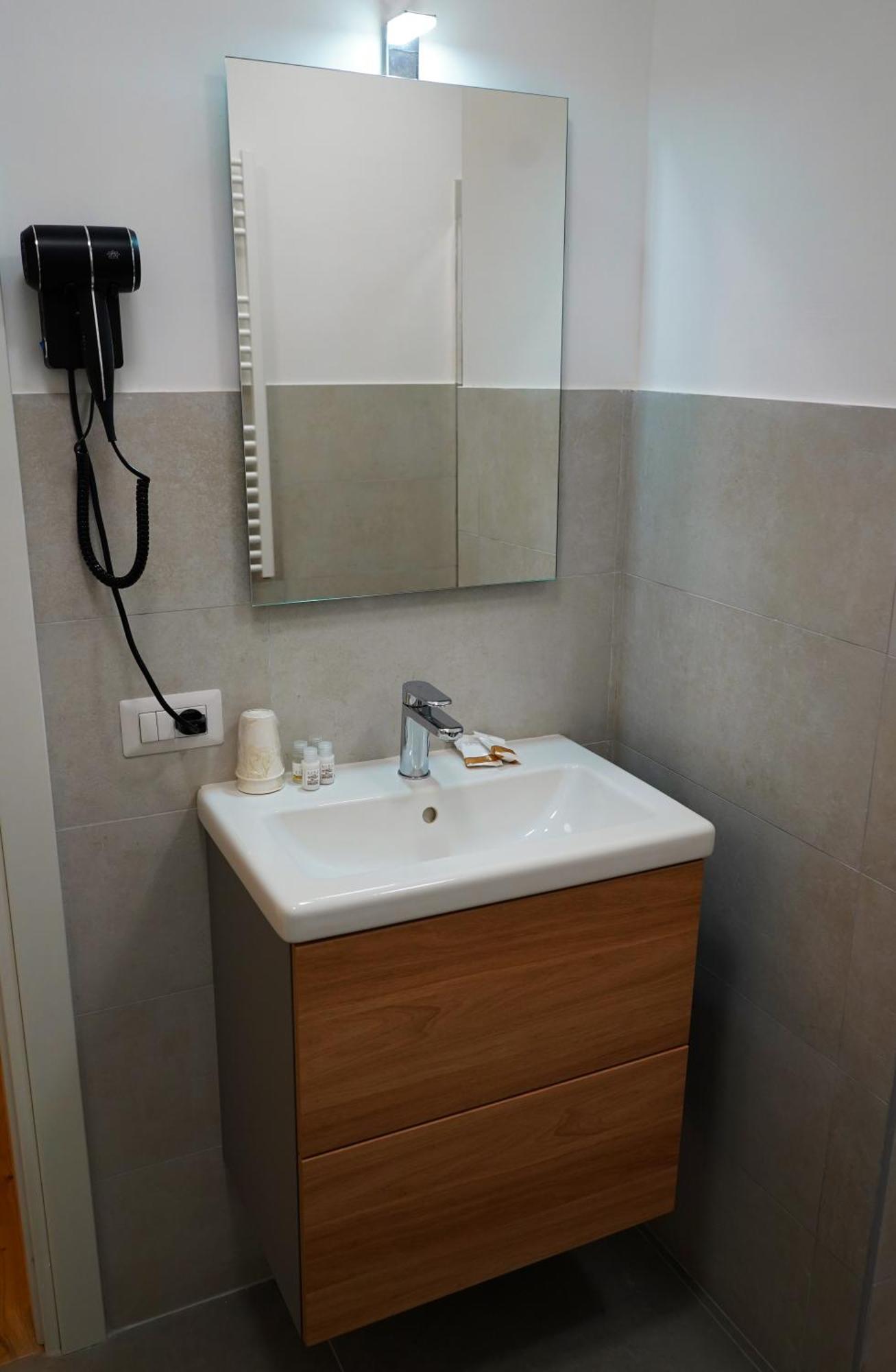 Santo Apartment In Trastevere Рим Екстер'єр фото