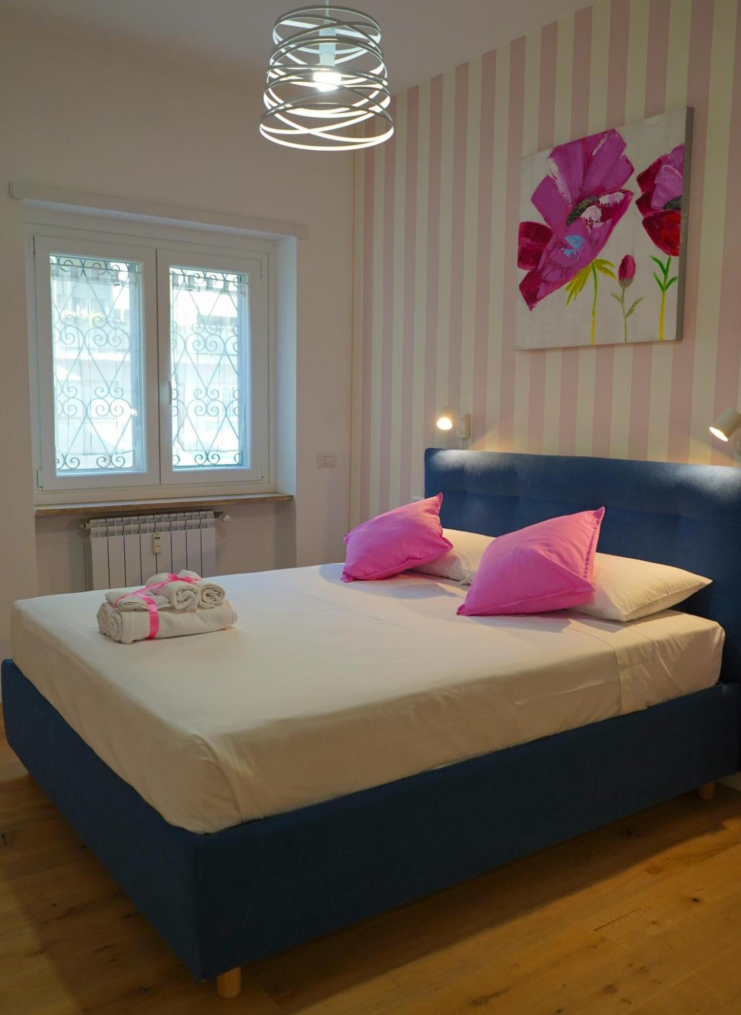 Santo Apartment In Trastevere Рим Екстер'єр фото